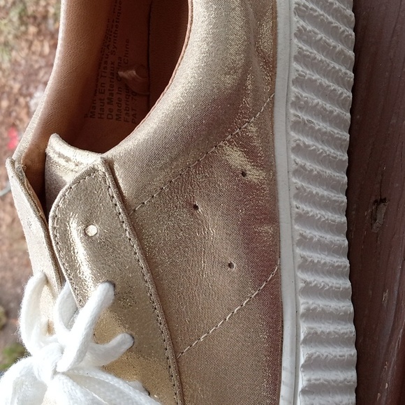 Express - Picture 5 of 5